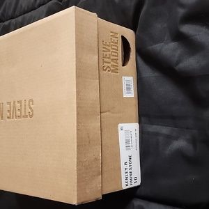 STEVE MADDEN Kenley Heel